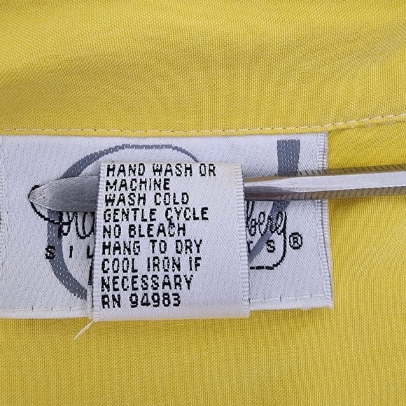 Diane Von Furstenberg Yellow Silk Button Down Tunic Top Size M - Picture 13 of 13